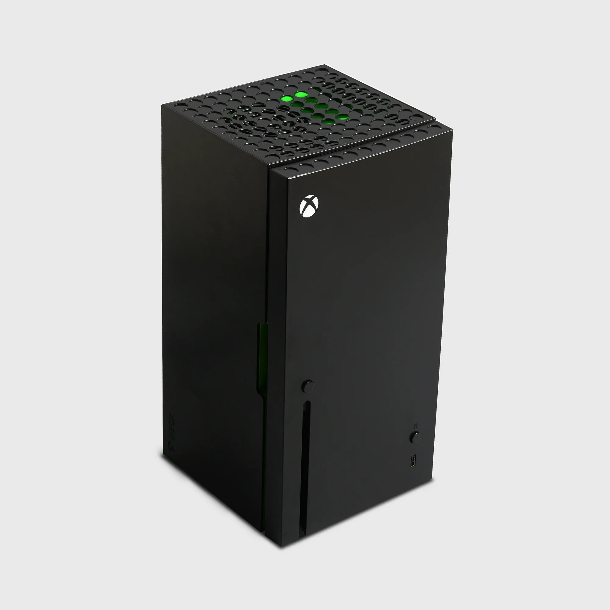 Electronics XBOX Series X Replica 8 Can Mini Fridge (Thermoelectric Cooler)