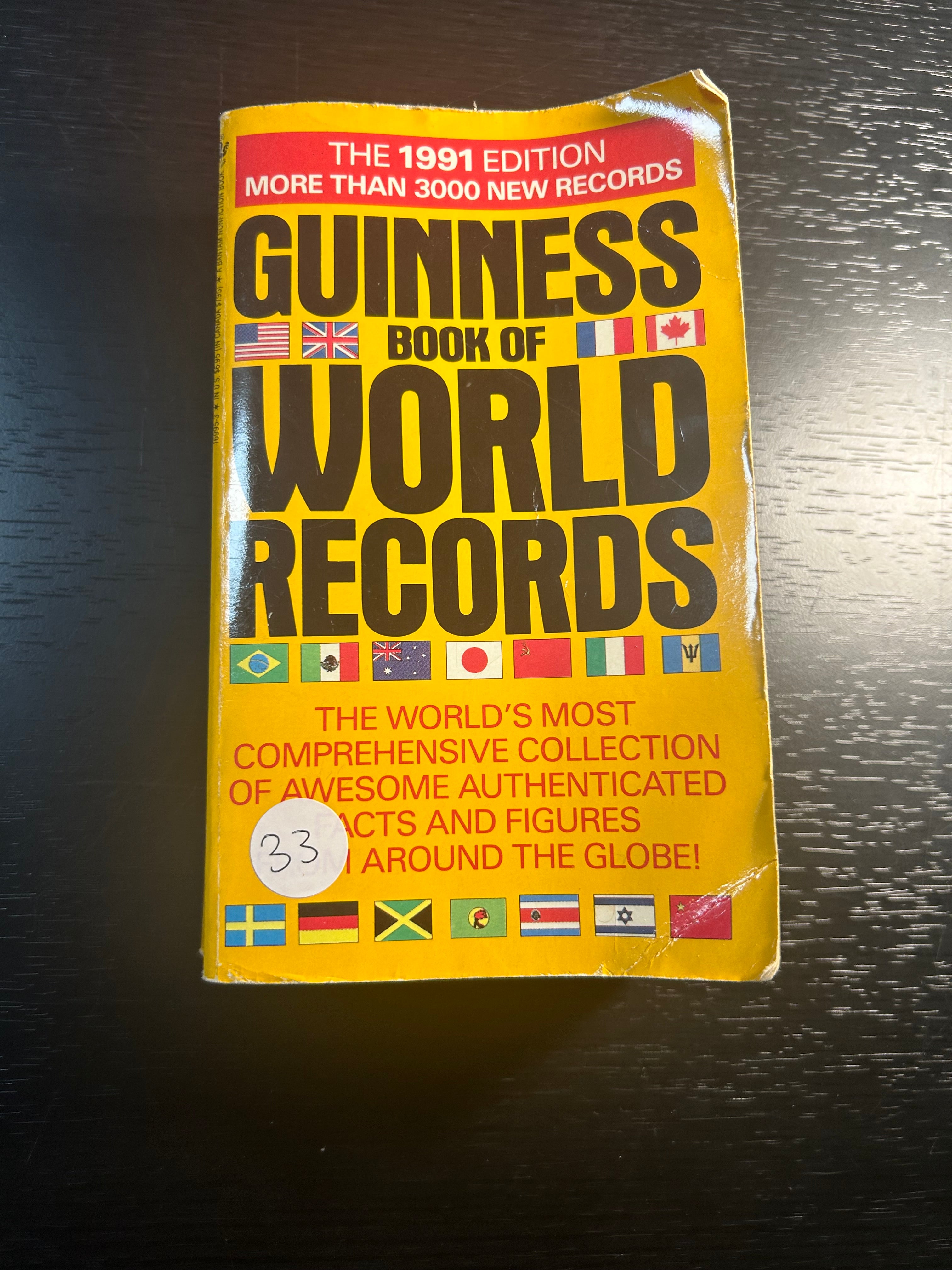 Guinness book of World Records the 1991 Edition more than 3000 new Records